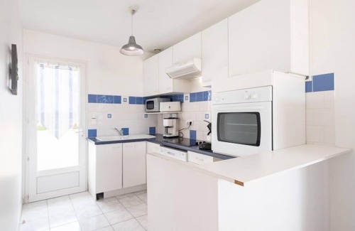 Mimizan Apartment | Patguyflor by Interhome