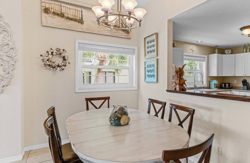 Independence Square Condo | Path to relaxation!