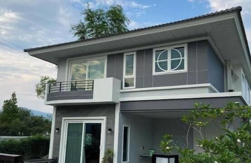 Hang Dong House | Patio/BBQ Oasis/Park/Gym/Pool Table/Golf Course
