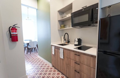 Santurce House | Patio Elba Suites 16Bd/11B Pool