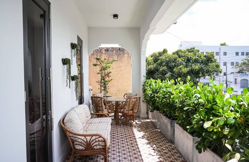 Santurce House | Patio Elba Suites 16Bd/11B Pool