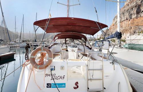 San Sebastian de la Gomera Boat Rental | Pato Lucas Sail Boat