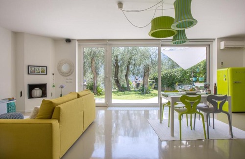 Limone sul Garda Apartment | Patty's Lemonhouse