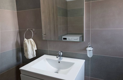 Psinthos Apartment | Paulsia Apartment#2 Brand new apartment in Psintos village