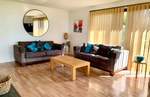 American River House | Pav's Place