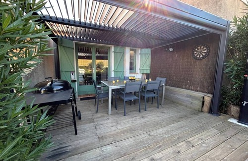 Valras-Plage Apartment | Pavilion Swimming Pool Private Parking