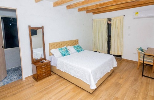 Tierra Bomba Island House | PB-C6 HABITACIÓN TIPO CABAÑA EN ISLA CON DESAYUNO Y JACUZZI PRIVADO