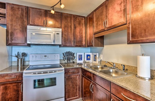 Panama City Beach Condo | PCB Resort Condo w/Balcony: Walk to Beach!