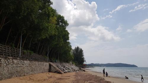 Tanjung Tanah Merah Apartment | PD Batu 9 Cocobay apartment with family