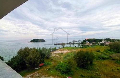 Kampung Bahasa Kapor Apartment | PD D’Wharf Seaview & Sunset Suite (Up to 6 Pax)
