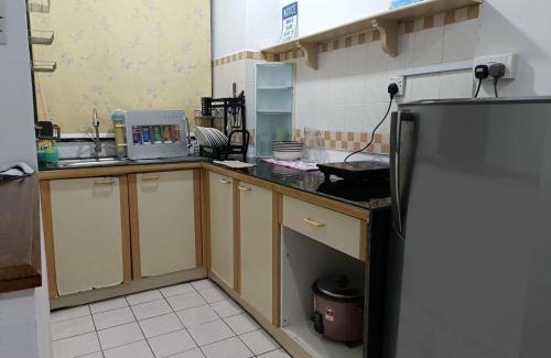 Taman Haji Zainal Apartment | PD Paradise Lagoon North B-L5-2