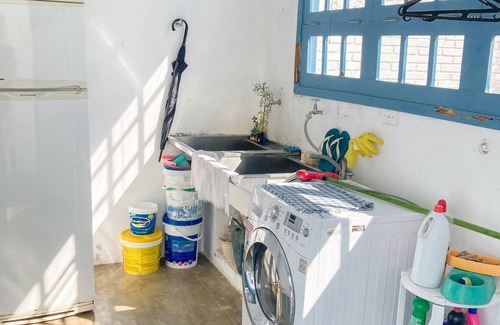 Jardim Virginia House | Pe na Areia Enseada a 1 Minuto a pé da Praia