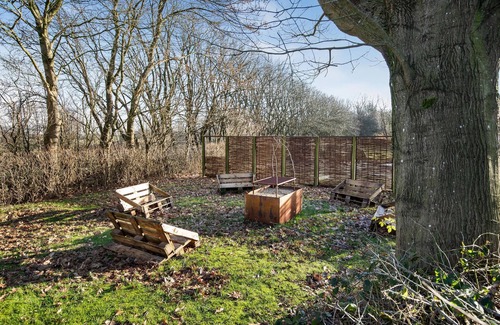 Rutsker Apartment | Peace and closeness to nature in this beautiful vacation home in the north of Bornholm.