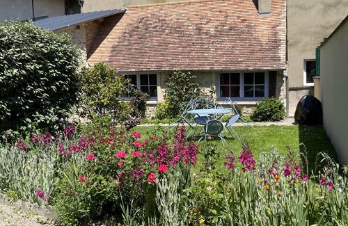Saint-Aquilin-de-Pacy House | Peace and relaxation on the banks of the Eure