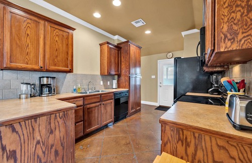 Lacy-Lakeview House | Peace at Skyview - 10 minutes to downtown Waco