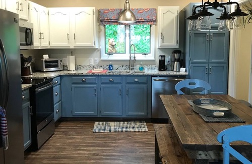 Sugar Mountain Cabin | Peace Be With You at Annie's Cabin