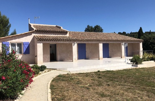 Saint-Mitre-les-Remparts House | Peace and comfort in Provence, 20 minutes from the sea, near Martigues and Marseille