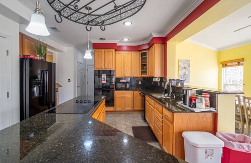 Barstow House | Peace home for rent. Basement not included.