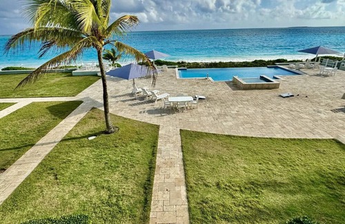 Jimmy Hill House | Peace N 'Privacy in Paradise
