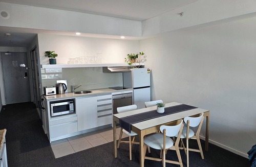 Darwin City Centre Apartment | Peace of Paradise Ocean Views
