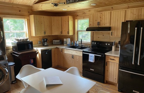 Crawfordville Cabin | Peace on the river. Wakulla springs nearby. Wakulla River adjoins property’.
