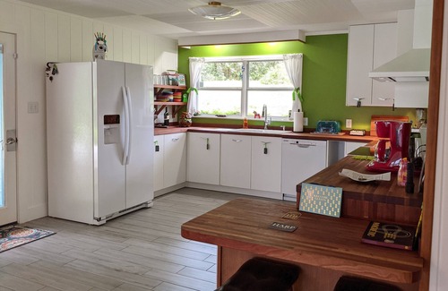 Fairvilla House | Peace - Pie - Privacy Proudly Maintained and Cleaned By Owners