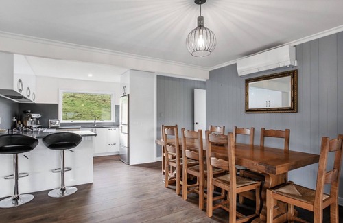 Waikino Other | Peace & Tranquilityn2 minutes to Karangahake gorge and bicycle tracks.