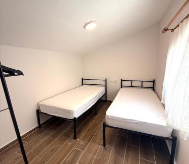 Ayvalik Apartment | Peaceful 1BR Apt by the Beach, Garden&BBQ in Cunda