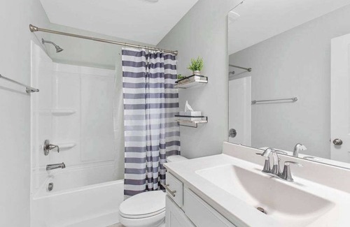 Northeast Raleigh House | Peaceful 3-bedroom house with AC in Raleigh