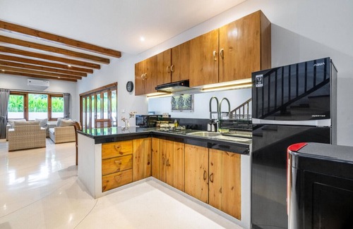 Pecatu Villa | Peaceful 3BR Villa Located in Pecatu - 10 Min to the Beach