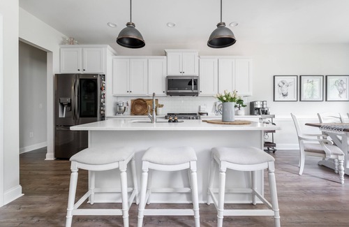 Carthage House | Peaceful 4 bedroom house with private in-law suite
