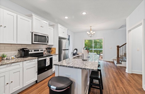 Blue Township House | Peaceful 4BR Home w/Porch, Deck & Wooded Views Perfect for Families and Friends