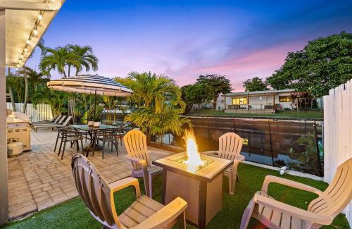 Fort Lauderdale House | Peaceful 5BR -Waterway Views Private Heated Pool