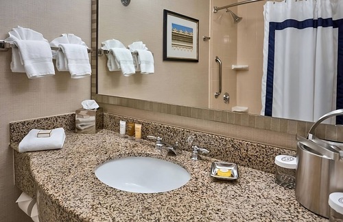 Staunton Hotel | Peaceful Accommodation w/Indoor Pool | 2 Units Near Downtown