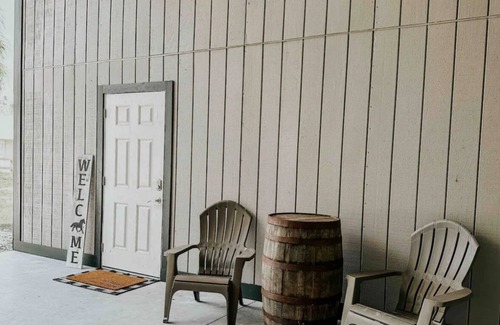 Alva Apartment | Peaceful Alva Apartment in an Equestrian Barn on 5 acres