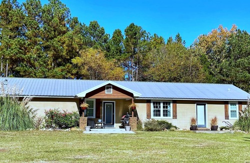 Appling House | Peaceful and Private Farm House near the Prestigious Master's Tournament