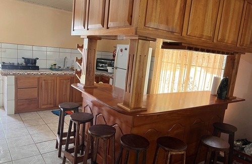 Rivas House | Peaceful and quite house just 45 min from beaches!