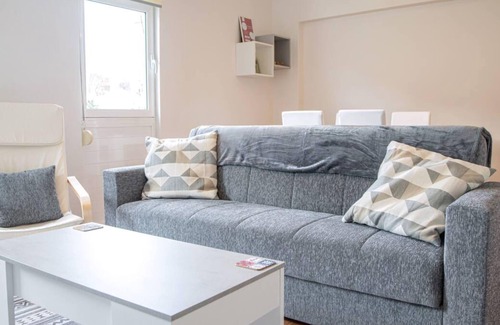 Olivais Apartment | Peaceful and Serene 3 Bedroom Apartment in Lisbon