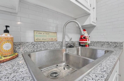 Old North Columbus House | Peaceful and Updated Family Size Home @ Ohio State University