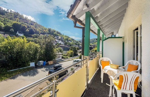 Schwalefeld Apartment | Peaceful Apartment in Schwalefeld with Garden