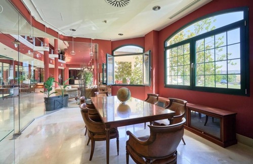 Cebreros Hotel | Peaceful Ávila Stay – Sophisticated Country Charm with On-Site Dining