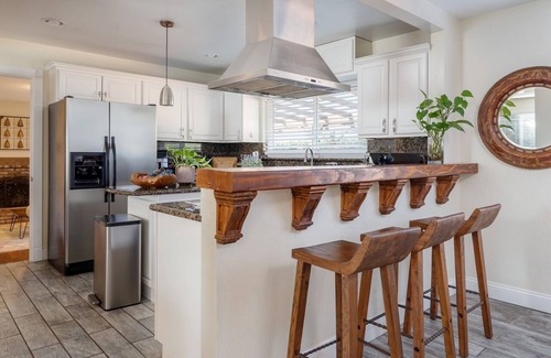 Marina House | Peaceful Boutique Home near Monterey, Carmel, Pebble Beach, Big Sur