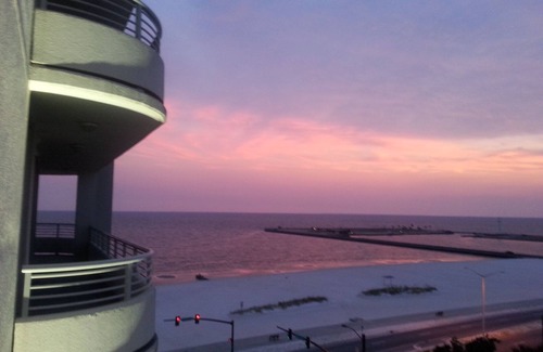 Biloxi Condo | Peaceful Breeze - Beautiful Condominium Steps to the Beach
