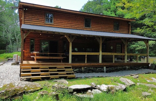 Dingmans Ferry Cabin | Peaceful Cabin - 10 Acres - Wildlife - Hot Tub - Huge Fireplace - Protected Land