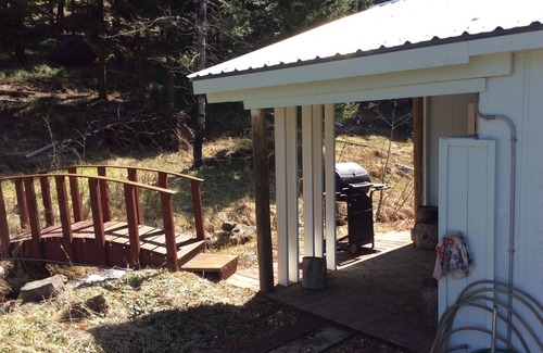 Elk City Cabin | Peaceful Cabin Rental in the wilderness of the Idaho Panhandle