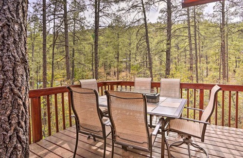Crown King House | Peaceful Cabin with Deck and Grill 1 Mi to Crown King
