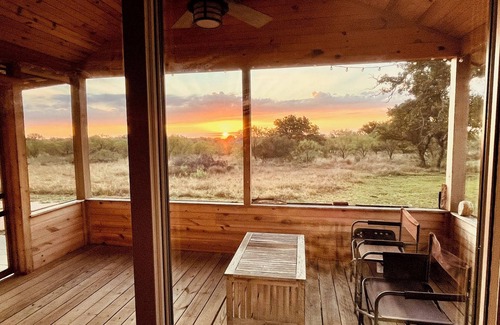 Art Cabin | Peaceful Cabin With Views on 40 Acres - Serenity Ranch!