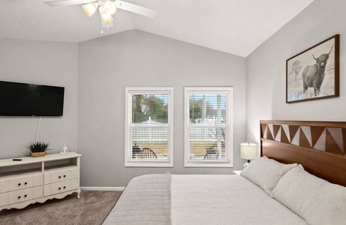 Dock Junction House | 👍 Peaceful 🤩 Centrally located 🌟2 bedroom⚡️