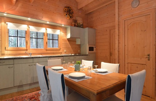 Nijlen Ski Chalet | Peaceful Chalet Retreat