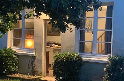 Sourdeval Cottage | Peaceful, charming gîte in Normandy - pets welcome.